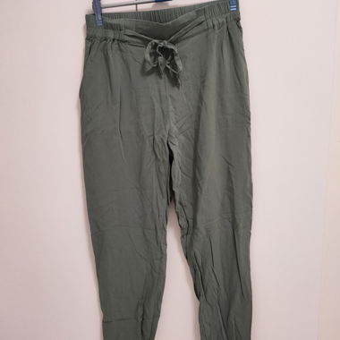 Stoffhose grün