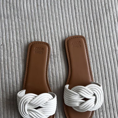 ASOS-Pantolette