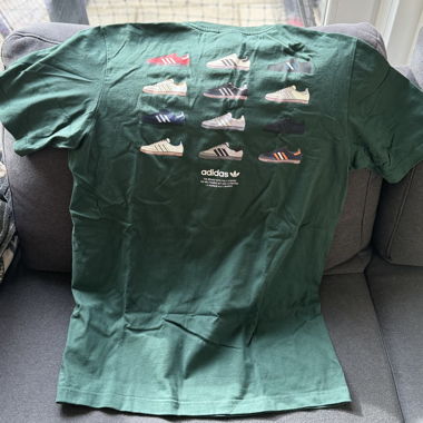 Oversized Shirt von Adidas