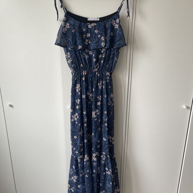 Abito maxi blu con fiori