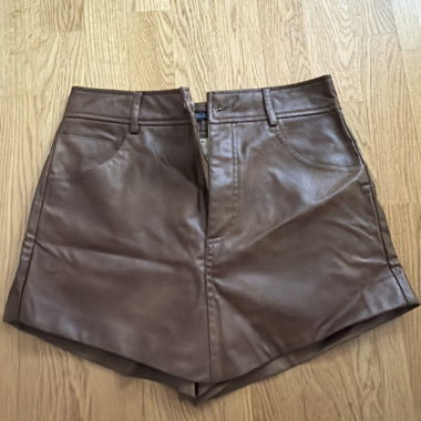 Skort