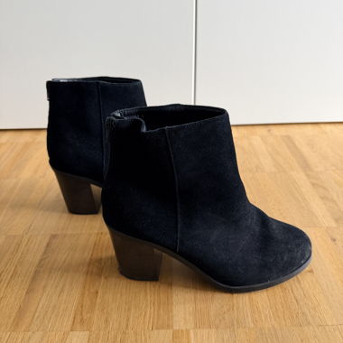 Bottines noires à talon bloc