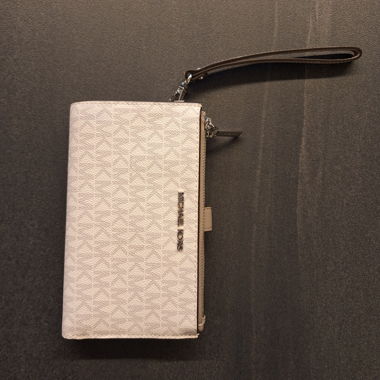 Vendo portafogli Michael Kors