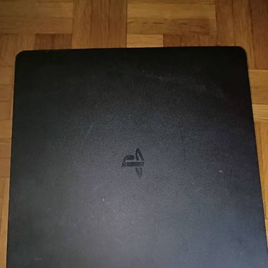 TRATTABILE PS4 SLIM