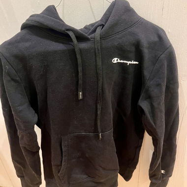 Black Champion hoodie