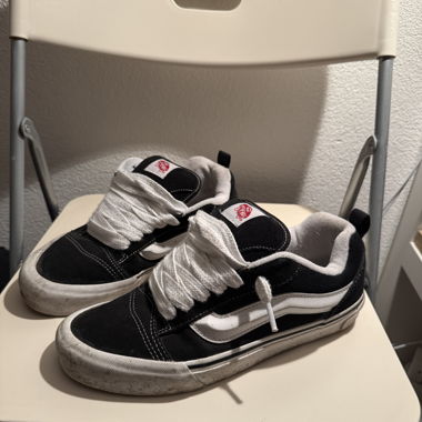 Sneakers Vans Knu Skool 43
