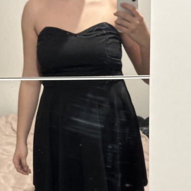 Robe noir bustier en forme de cœur 