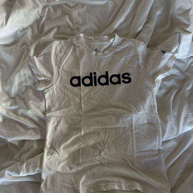 T-shirt Adidas bianco