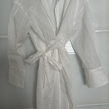 White beach shirt (long sleeve) cotton