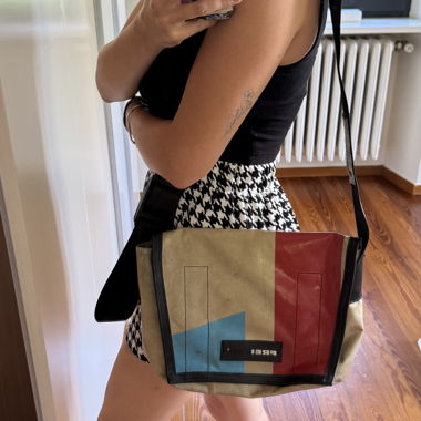 Freitag Tasche Modell Lessie