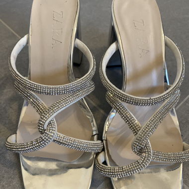 Sandales à talon ZARA