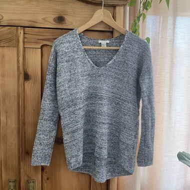 Gray knitted pullover