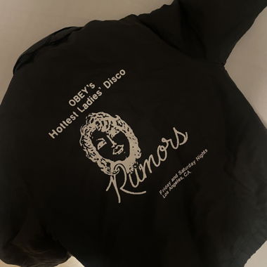 Obey-Jacke mit Grafikdruck auf dem Rücken