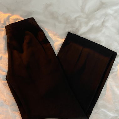 Pantaloni in tessuto nero a gamba ampia