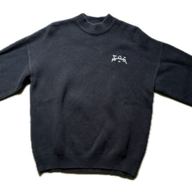 Black Sweater - DIVINBYDIVIN