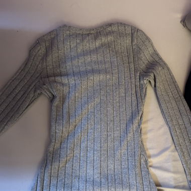 Grey long sleeve tshirt