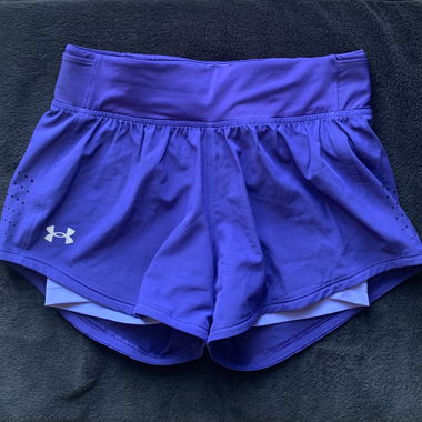 Short de sport Under Armour