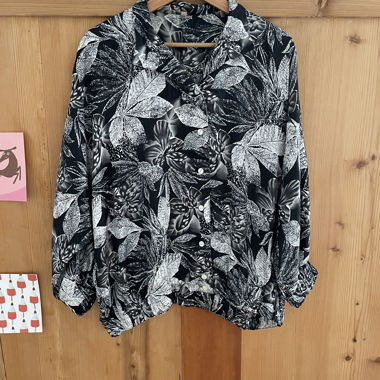 Gemusterte Bluse/Jacke