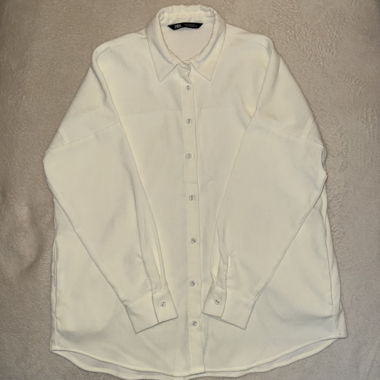 ZARA white long-sleeve shirt