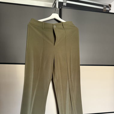 Khaki Hosen