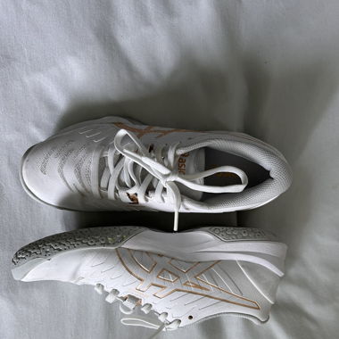 asics weiss
