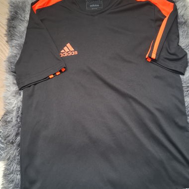 adidas junior t-shirt black and orange 164