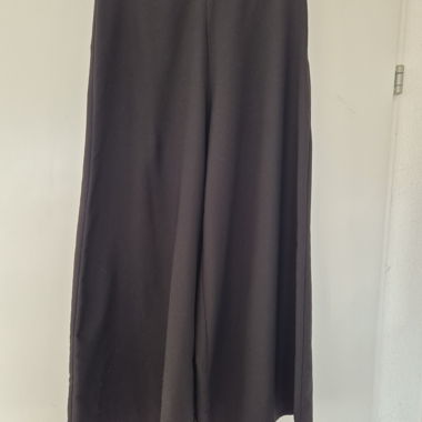 Schlichte Stoffhose