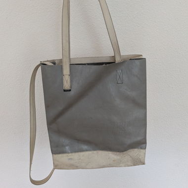 Freitag Tote Bag grey / white