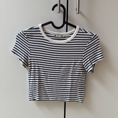 Crop tops Zara 