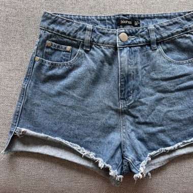 Boohoo Denim Shorts Size 10