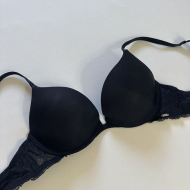 Soutien-gorge noir Hunkemöller mignon dentelle/uni