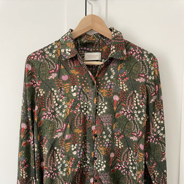 Blumen- Bluse