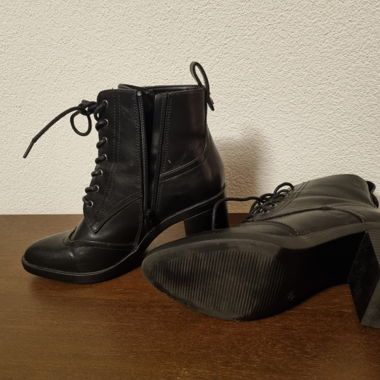 Ankle Boots with Block Heel