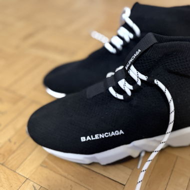 BALENCIAGA 