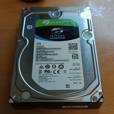 Seagate Skyhawk (8 TB)