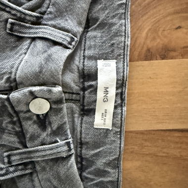 Jeans bootcut MNG grigi a vita media