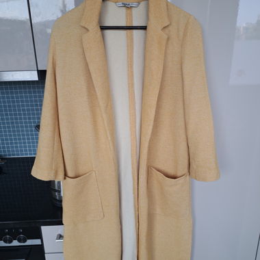 Long yellow jacket