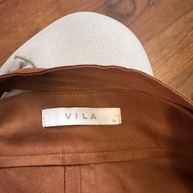 Jupe en cuir marron VILA