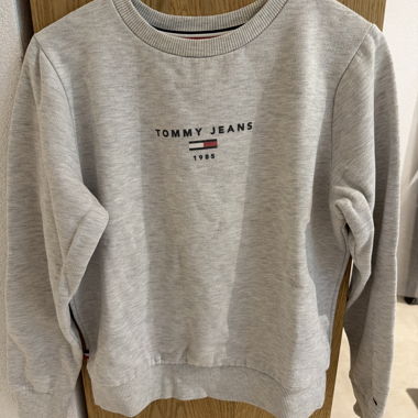 Grey sweater