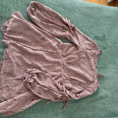 Robe bohème en dentelle rose
