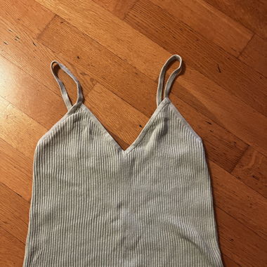 Hellgrünes Sommer Top