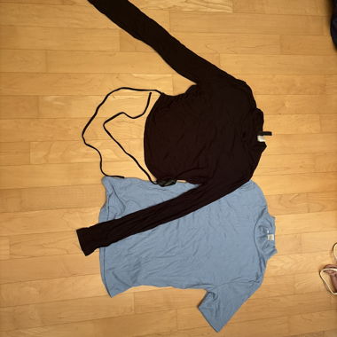 2 Oberteile (H&M und New Yorker)
