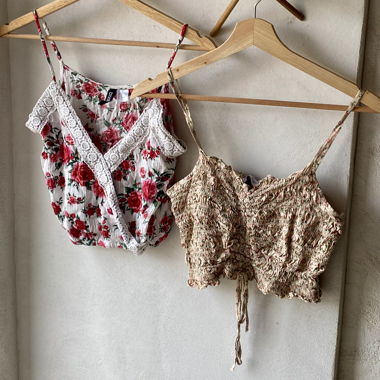 Set mit 2 Blumenshirts H&M/Zara