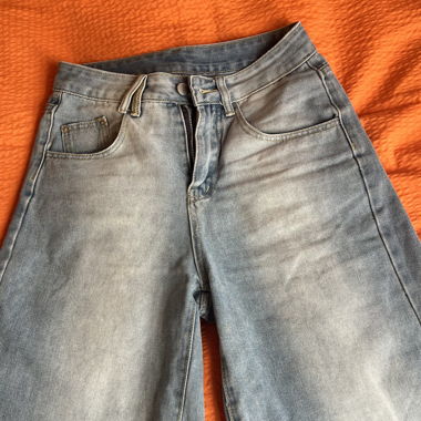 Baggy short shorts