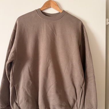 Bershka Oversize Sweatshirt Brown XS