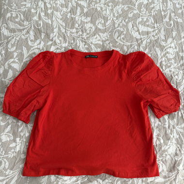 Red 3/4 Sleeve Top