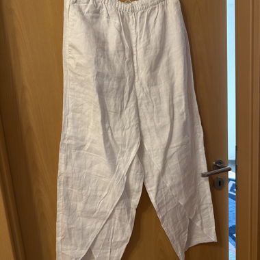 Pantaloni di lino bianchi