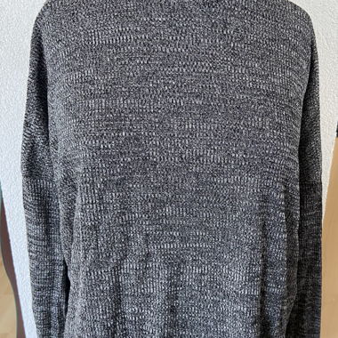 Maglione a collo alto in maglia grossa