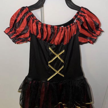 Piratenkostüm Kleid rot und schwarz