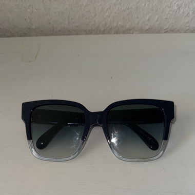 Sonnenbrille
